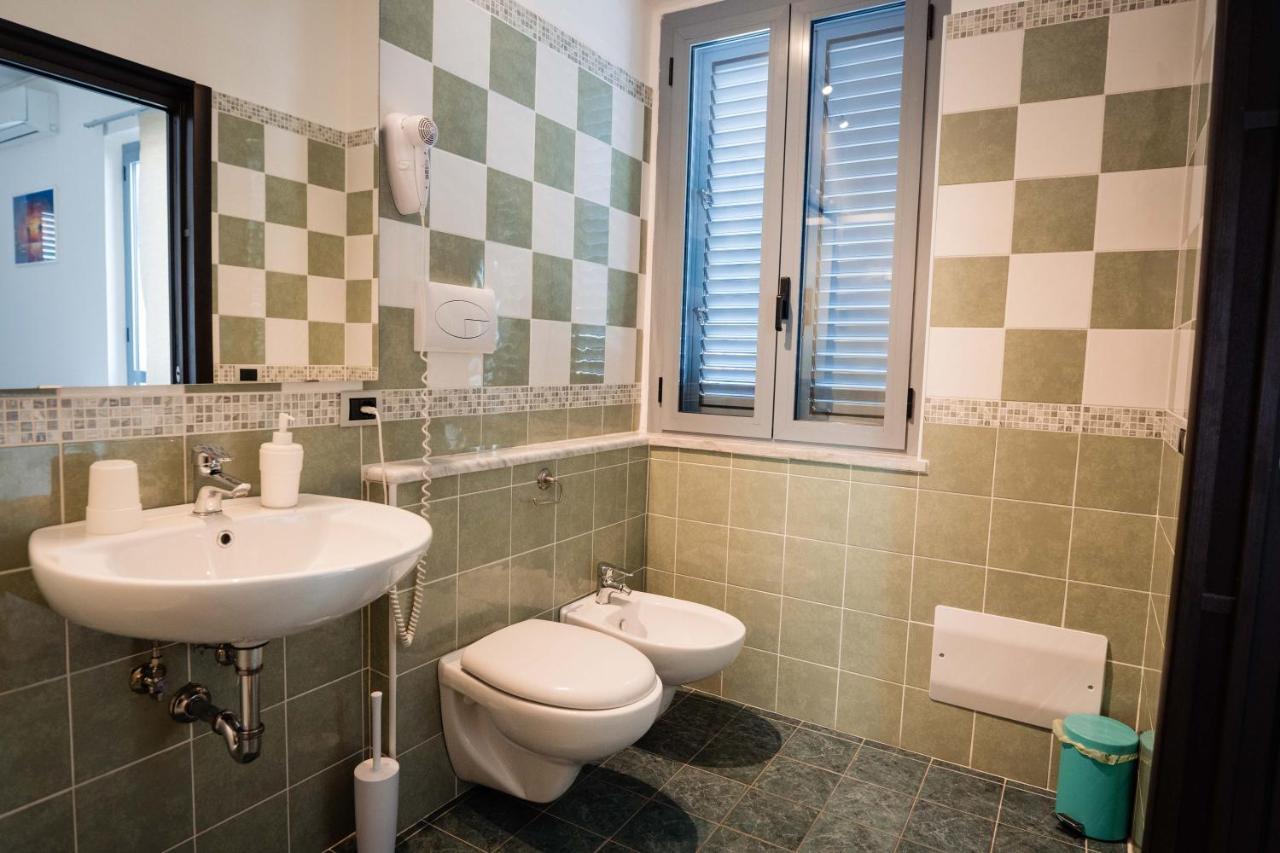 B&B Dell'Infopoint-La Via Silente Castelnuovo Cilento Exteriér fotografie